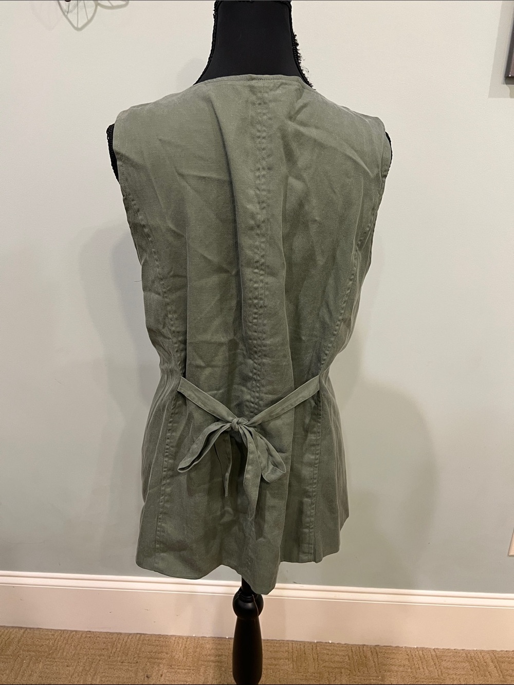 Universal Thread Olive Utility Button-Front Vest - Picture 3 of 3
